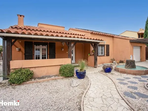 Bages — L'art de vivre méditerranéen dans une villa familiale avec piscine et jardin paysager