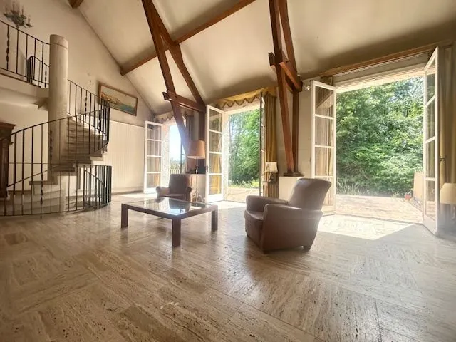 Photo 4