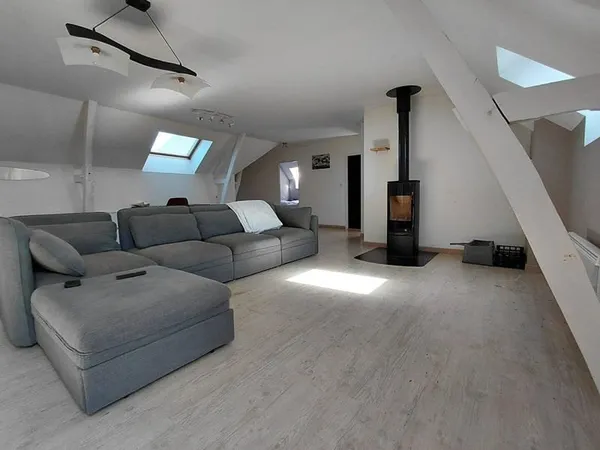 Maison 214 m²