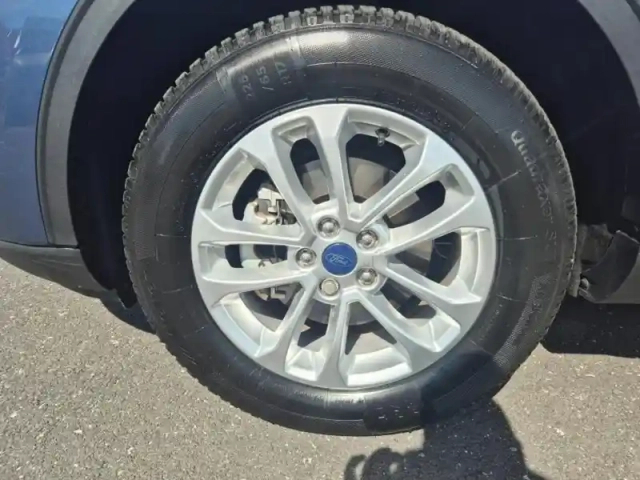 Ford Kuga 2.5 duratec 225ch phev titanium bva — photo 6