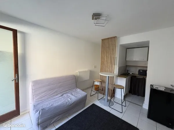 Appartement 1 pièce 16 m²