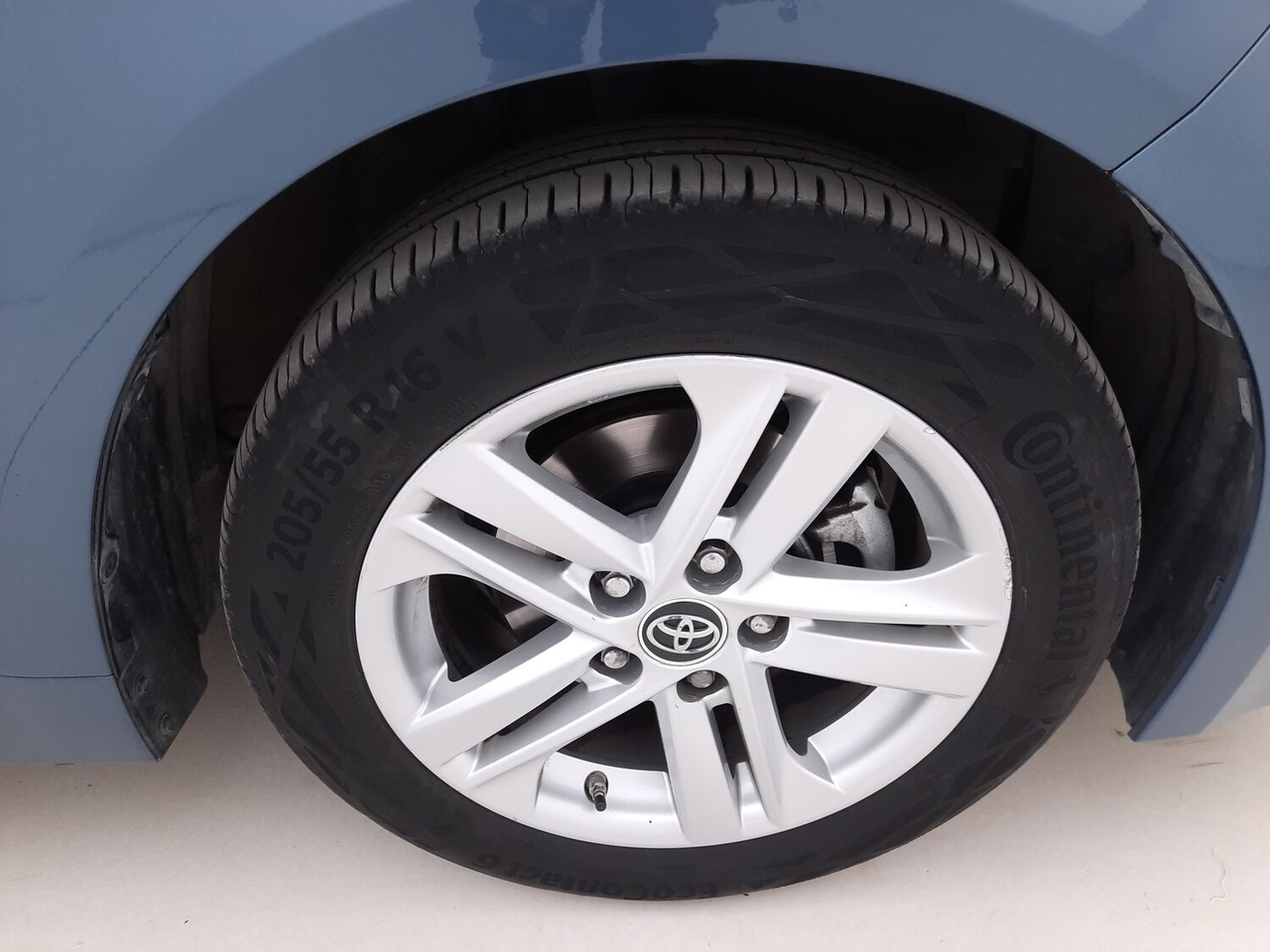 Toyota Corolla — photo 15
