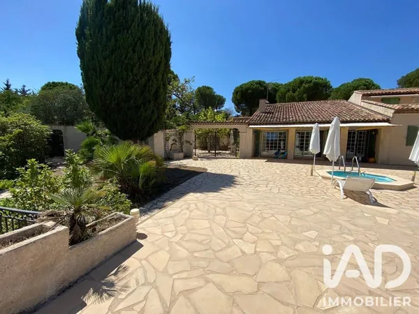 Demeure 11 pièces 320 m²