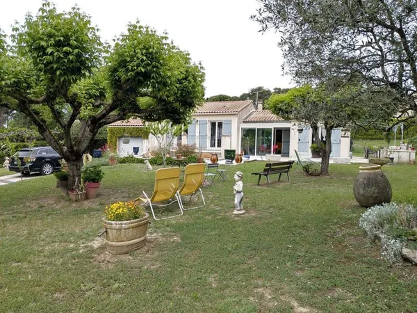 Maison de plain-pied 4 pièces 90 m²