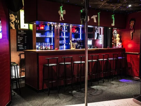 Bar ambiance Licence IV 100 m2