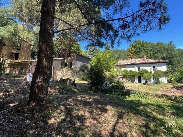 Maison 5 pièces 200 m²