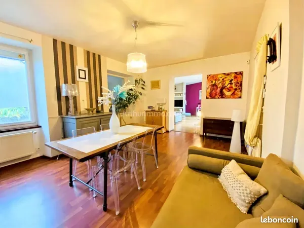 Maison 6 pièces 182 m²