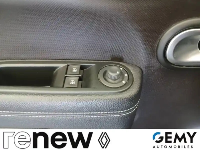 Renault Twingo iii achat intégral - 21 — photo 31