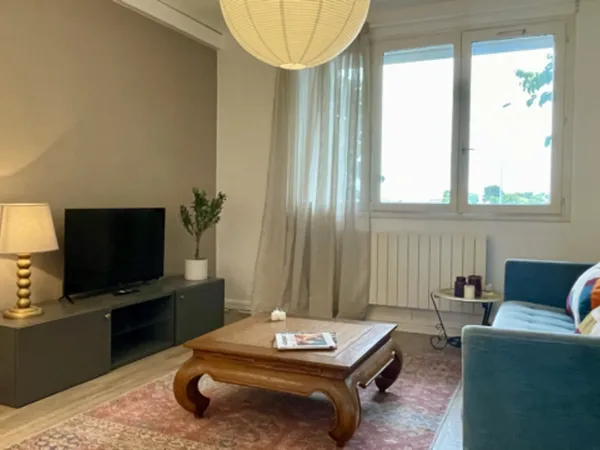 T4 69 m² refait à neuf - Calme et Lumineux - Parking