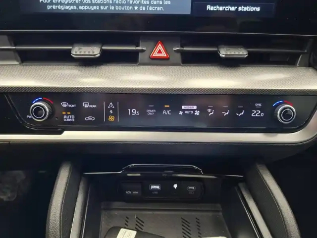Kia Sportage 1.6 t-gdi 265ch isg hybride rechargeable bva6 4x4 — photo 39