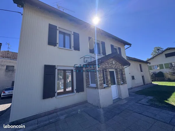 Maison 4 pièces 90 m²