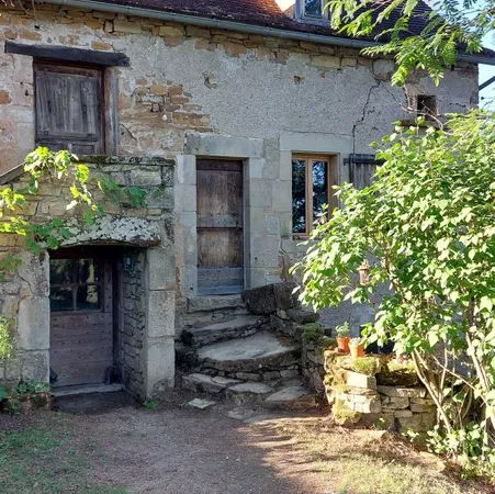 Maison en pierre Faycelles
