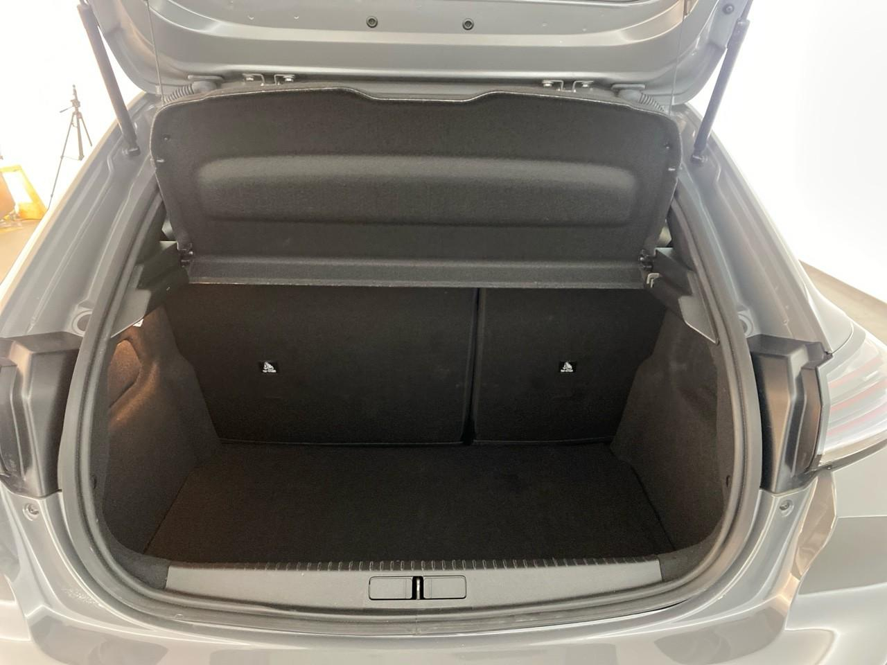 Peugeot 208 hybrid 110 ch e-dcs6 allure — photo 6