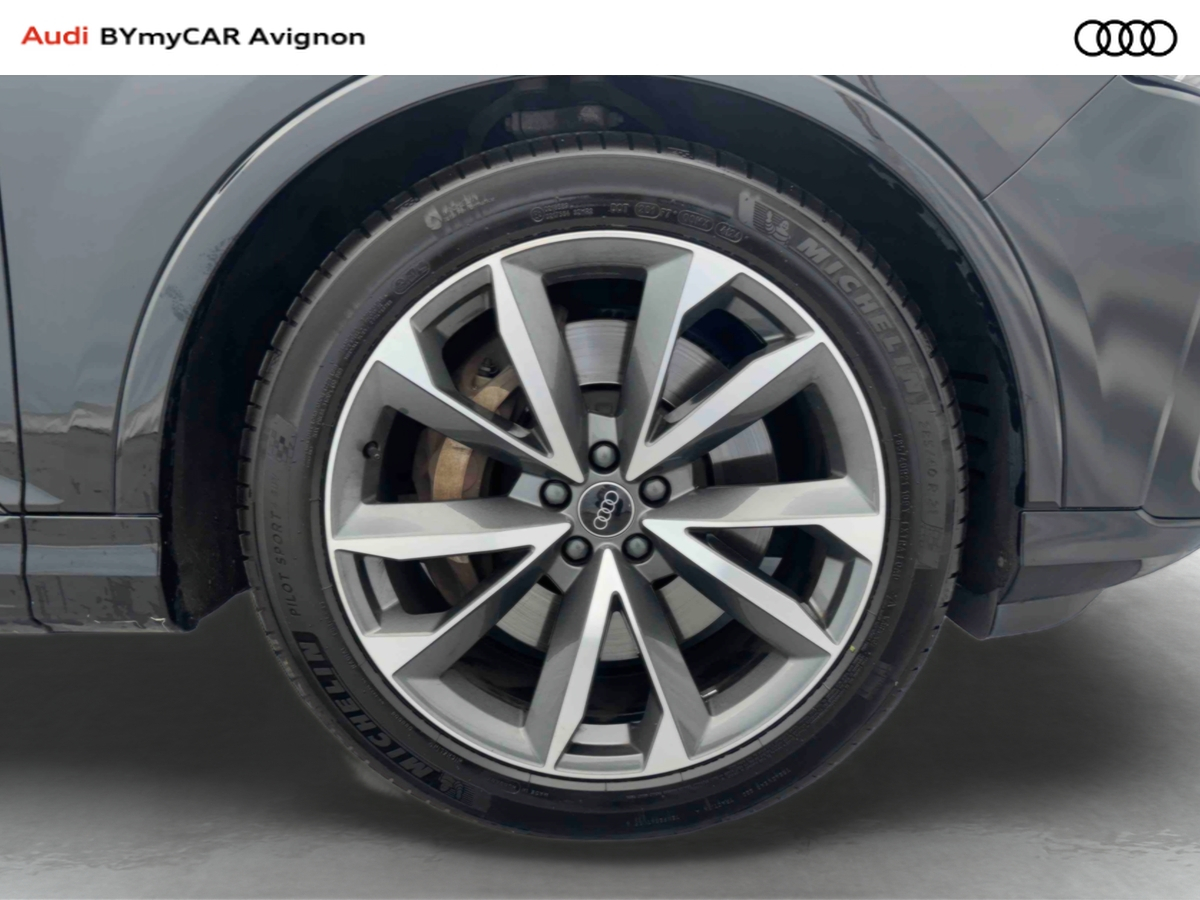 Audi Q7 55 TFSI e 380 Tiptronic 8 Quattro — photo 20