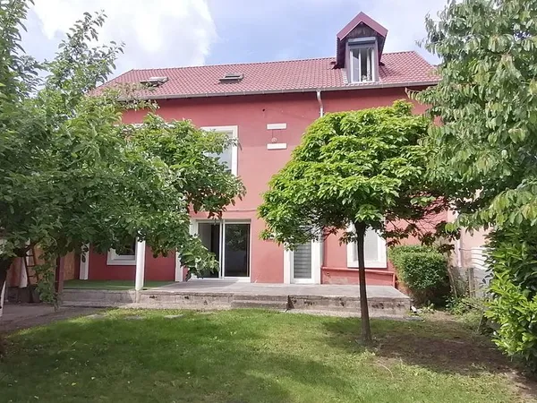Belfort, appartement avec jardin