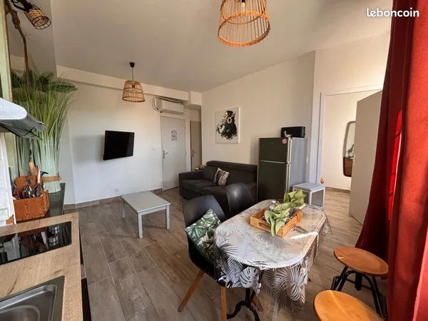 Appartement rénové eau électricité climatisation chauffage wifi inclus