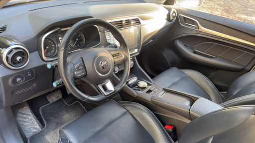 MG ZS 143 51 kWh - Luxury – 2021 – 23965 km – Électrique – Boîte Automatique — photo 20