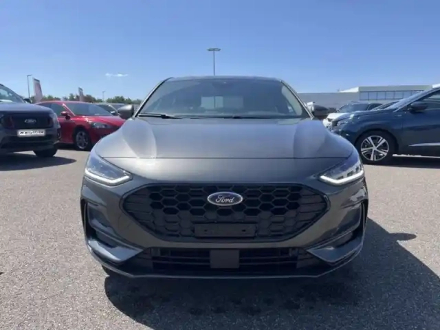 Ford Focus 1.5 ecoblue 115ch st-line x bva8 — photo 2
