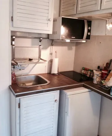 Loue studio meublé Paris 14ème - 21m²