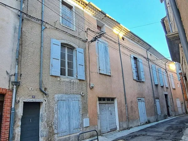 Maison 7 pièces 220 m²