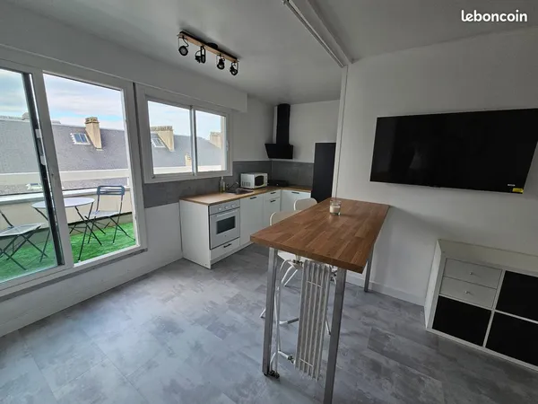 Appartement F2 meublé Théâtre des Arts