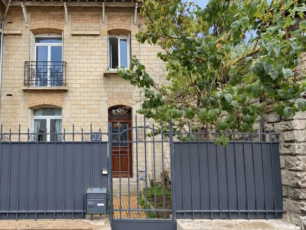 Maison 5 pièces 120 m²