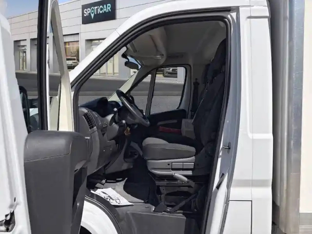 Peugeot Boxer fourgon tole 3.5 t l3h2 bluehdi 140 s&amp;s bvm6 — photo 19