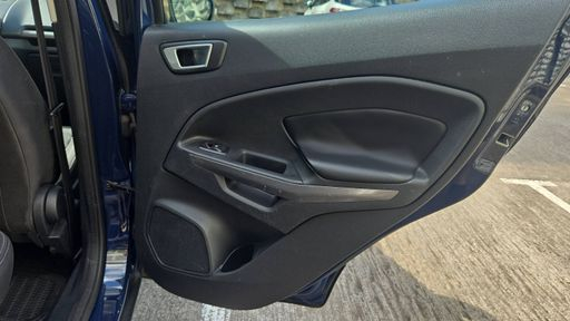 Ford EcoSport 1.0 EcoBoost 100 - Titanium – 2020 – 79477 km – Essence – Boîte Manuelle — photo 11