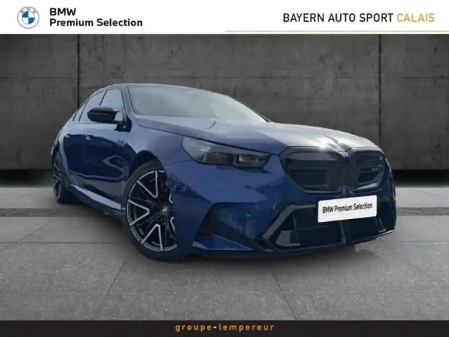 Bmw Serie 5 m5 4.4 v8 phev 727ch (585+197) — photo 1