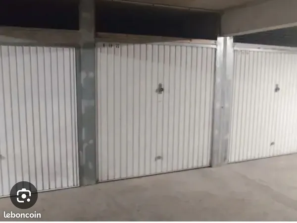 Garage a vendre