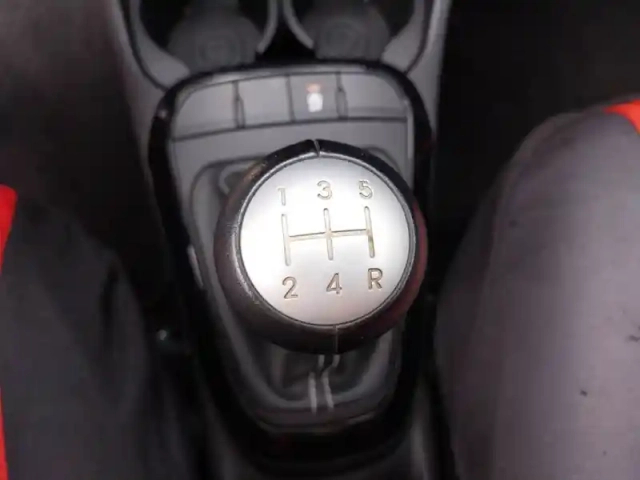 Kia Picanto 1.0 dpi 67ch bvm5 — photo 24