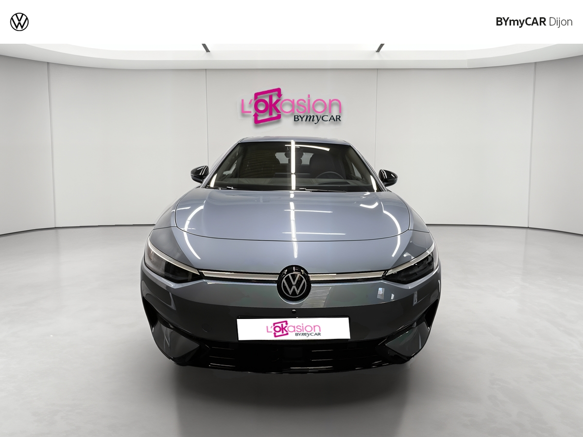 Volkswagen ID.7 Pro S — photo 8