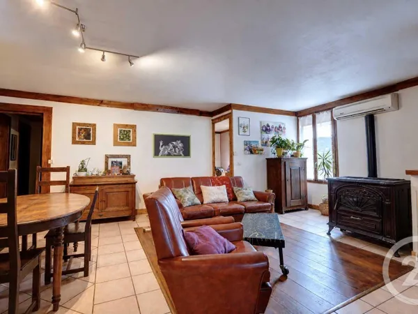 Appartement 5 pièces 136 m²