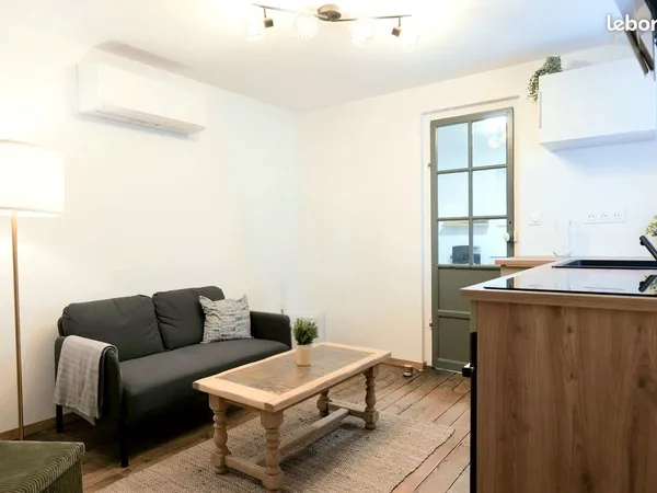 APPARTEMENT F1 BIS DUPLEX rénové à neuf