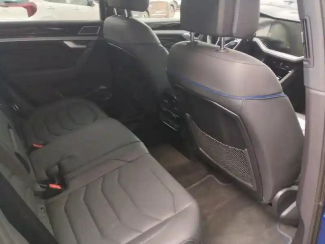Volkswagen Touareg 3.0 tsi ehybrid 462ch r 4motion bva8 — photo 12