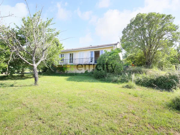 Maison 5 pièces 93 m²