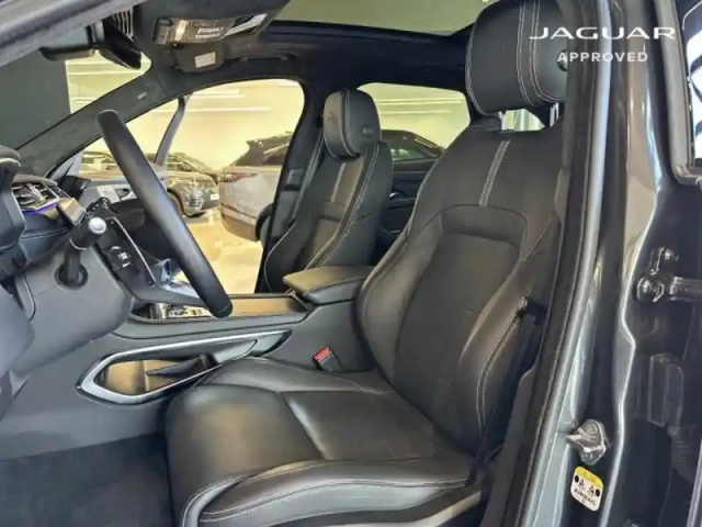 Jaguar F-Pace p400e plug-in-hybrid r-dynamic hse bva8 awd — photo 10