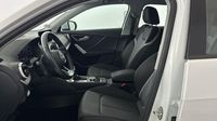 Audi Q2 35 TFSI 150ch Design S tronic 7 — photo 12