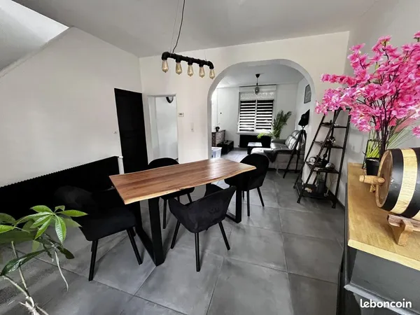 Maison 5 pièces 100 m²