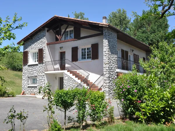 Maison 5 pièces 135 m²