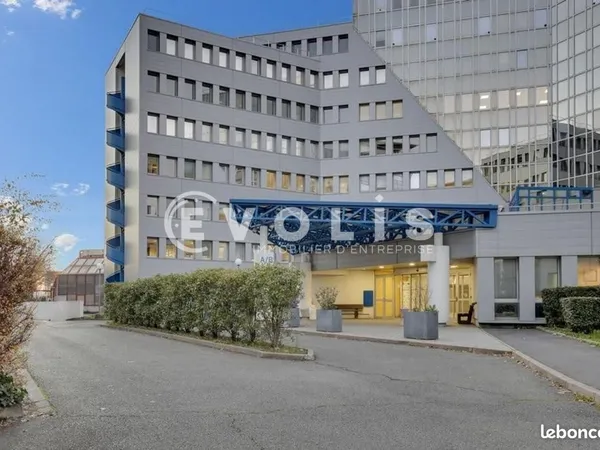 Bureaux 375 m²