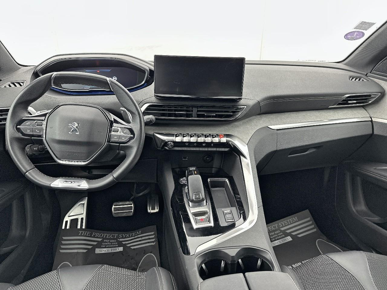 Peugeot 3008 puretech 130ch s&s eat8 gt — photo 11