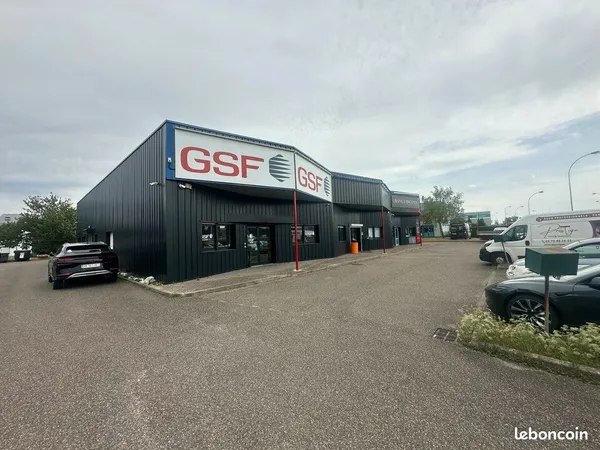 LOCAL D'ACTIVITE 237 m² SOUFFELWEYERSHEIM