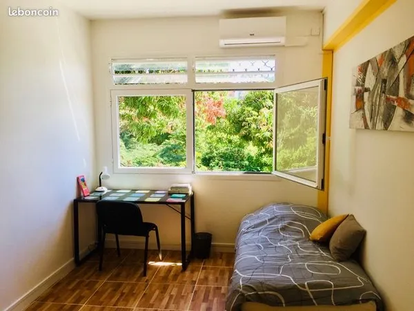 Chambre dans grande villa sur Basse-Terre