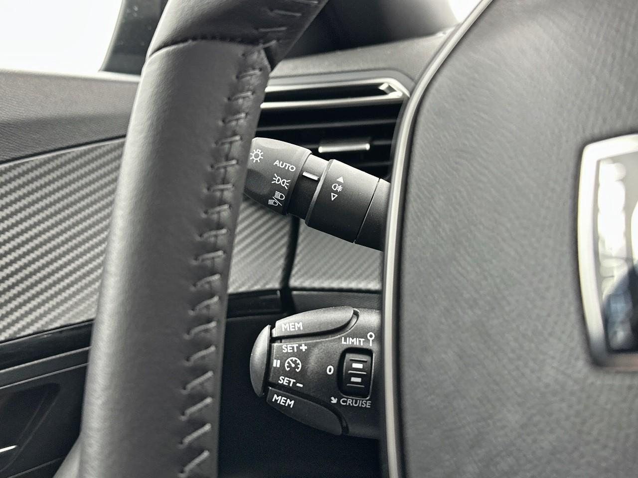Peugeot 2008 100 s&s bvm6 style — photo 19