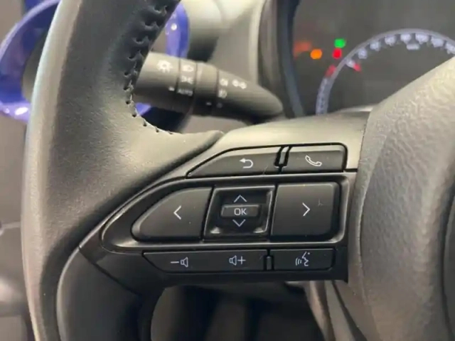 Toyota Aygo X 1.0 vvt-i 72ch design s-cvt my23 — photo 11