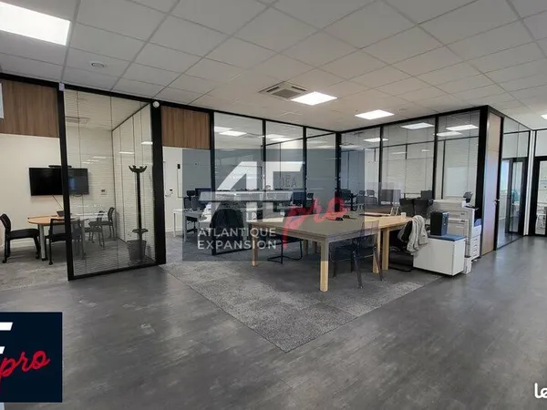 Bureaux 729 m² MONTOIR DE BRETAGNE