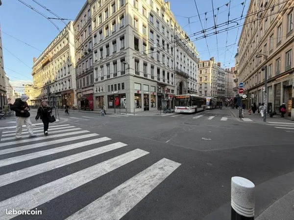 Commerce alimentation 51 m²