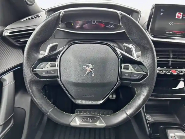 Peugeot 2008 puretech 130 s&amp;s eat8 — photo 9