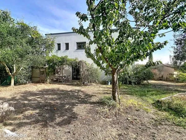 Maison 6 pièces 156 m²